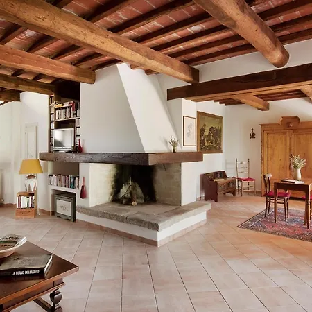 Lavanda Todi Tatil Evi Canonica (Umbria)